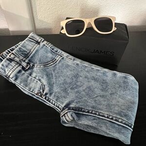 Lenox James Skinny Jeans & Sunglasses